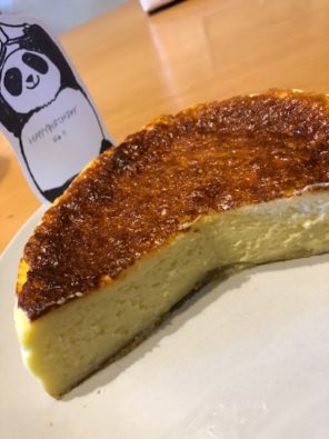 バスクチーズケーキ断面